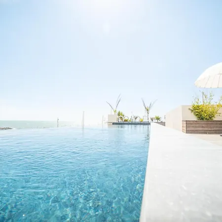 Le Majestic Résidence Le Mind Vue Exceptionnelle Grande Terrasse Privée Piscine Partagée Sur Le Toit Hyper Centre * La Grande-Motte
