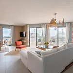 Le Majestic Le Mind Vue Exceptionnelle Grande Terrasse Privee Piscine Partagee Sur Le Toit Hyper Centre Apartament