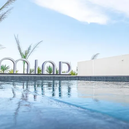 Apartment Le Majestic Residence: Seaside Luxury With Rooftop Pool La Grande-Motte