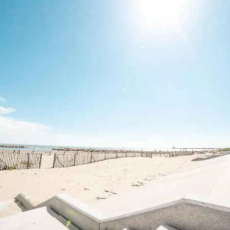 Apartment Le Majestic Residence: Seaside Luxury With Rooftop Pool
