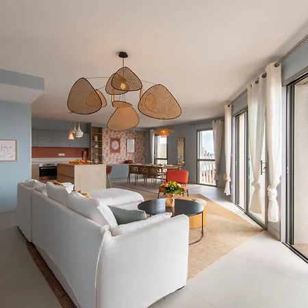 Apartament Le Majestic Le Mind Vue Exceptionnelle Grande Terrasse Privee Piscine Partagee Sur Le Toit Hyper Centre